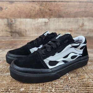 Vans Old Skool Kids Size 12 Black Silver Flames Classic Low Suede Lace Up Shoes